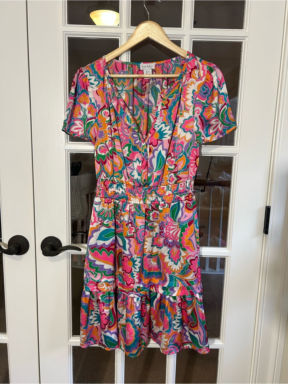 NWT Nicole Miller V-Neck Mini Dress in Pink Multi Floral Print small
